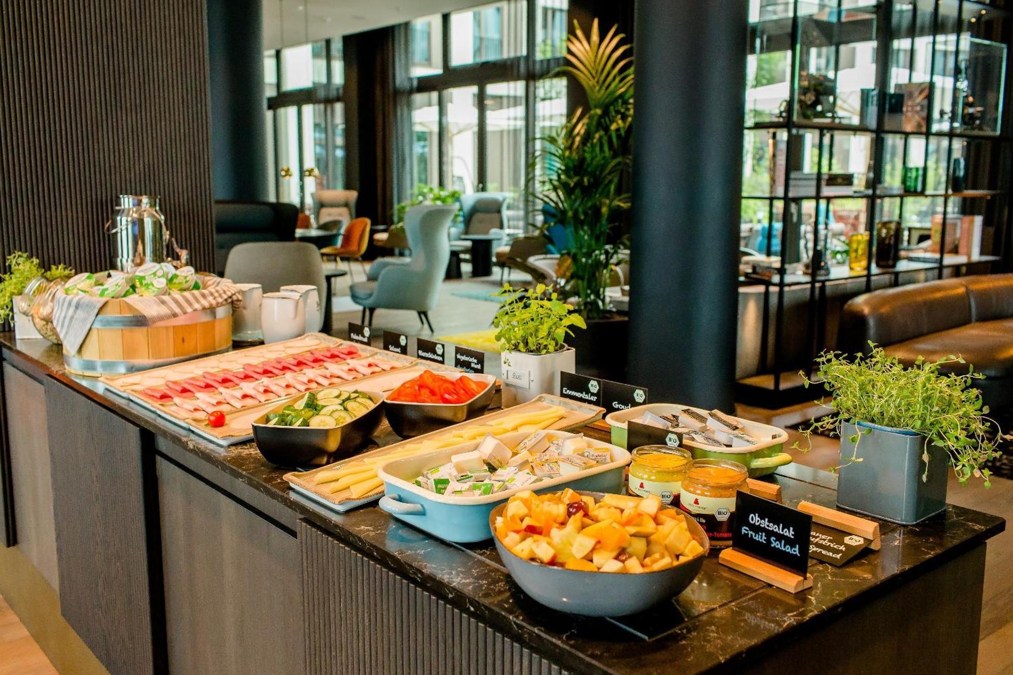 Motel One Koeln-Messe Exteriér fotografie